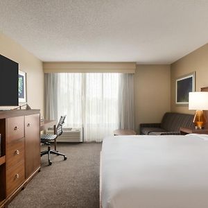 King Room Sofa Bed Pool View